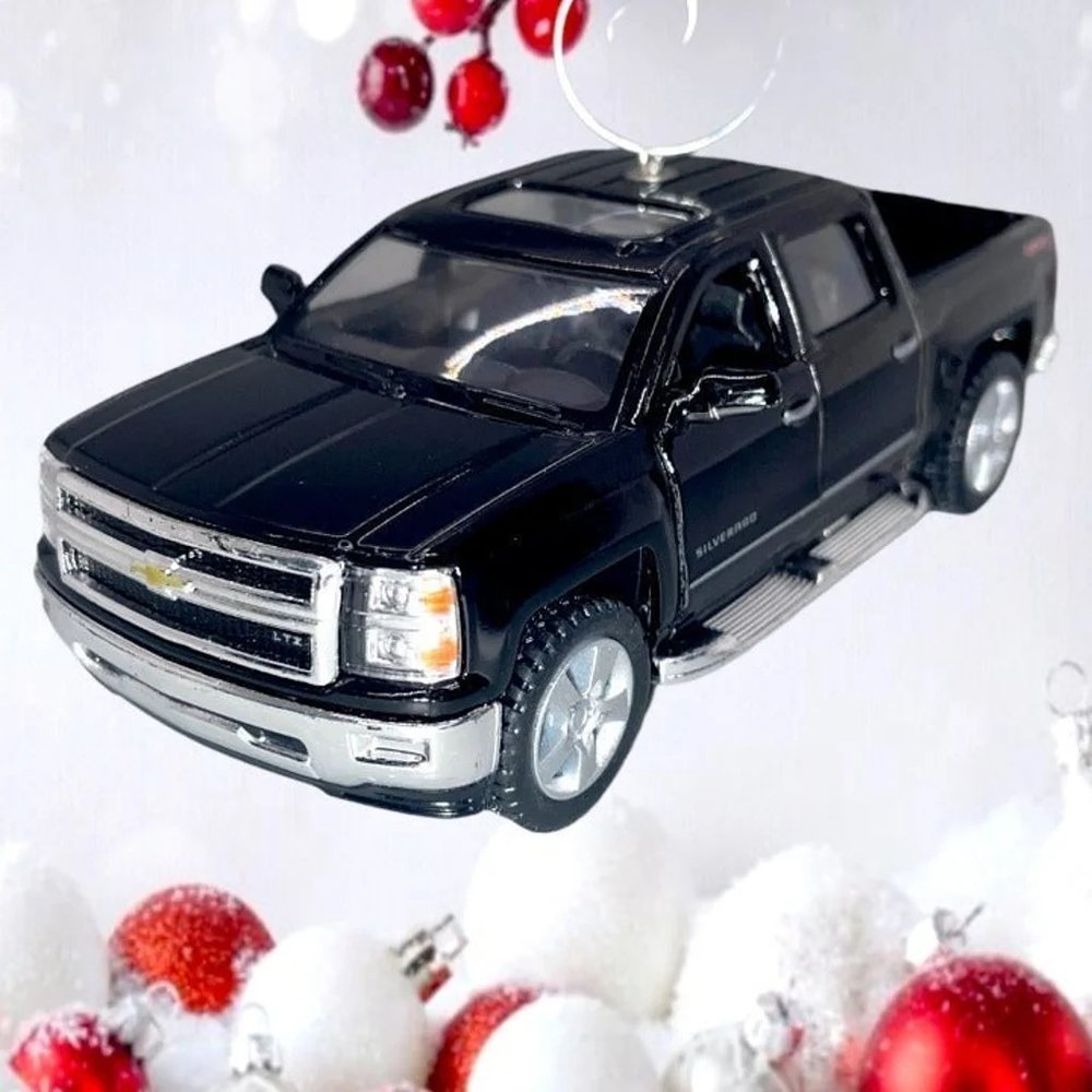 2014 Chevrolet‎ Silverado Pickup Truck Chevy 5" 1/32 Christmas Tree Ornament